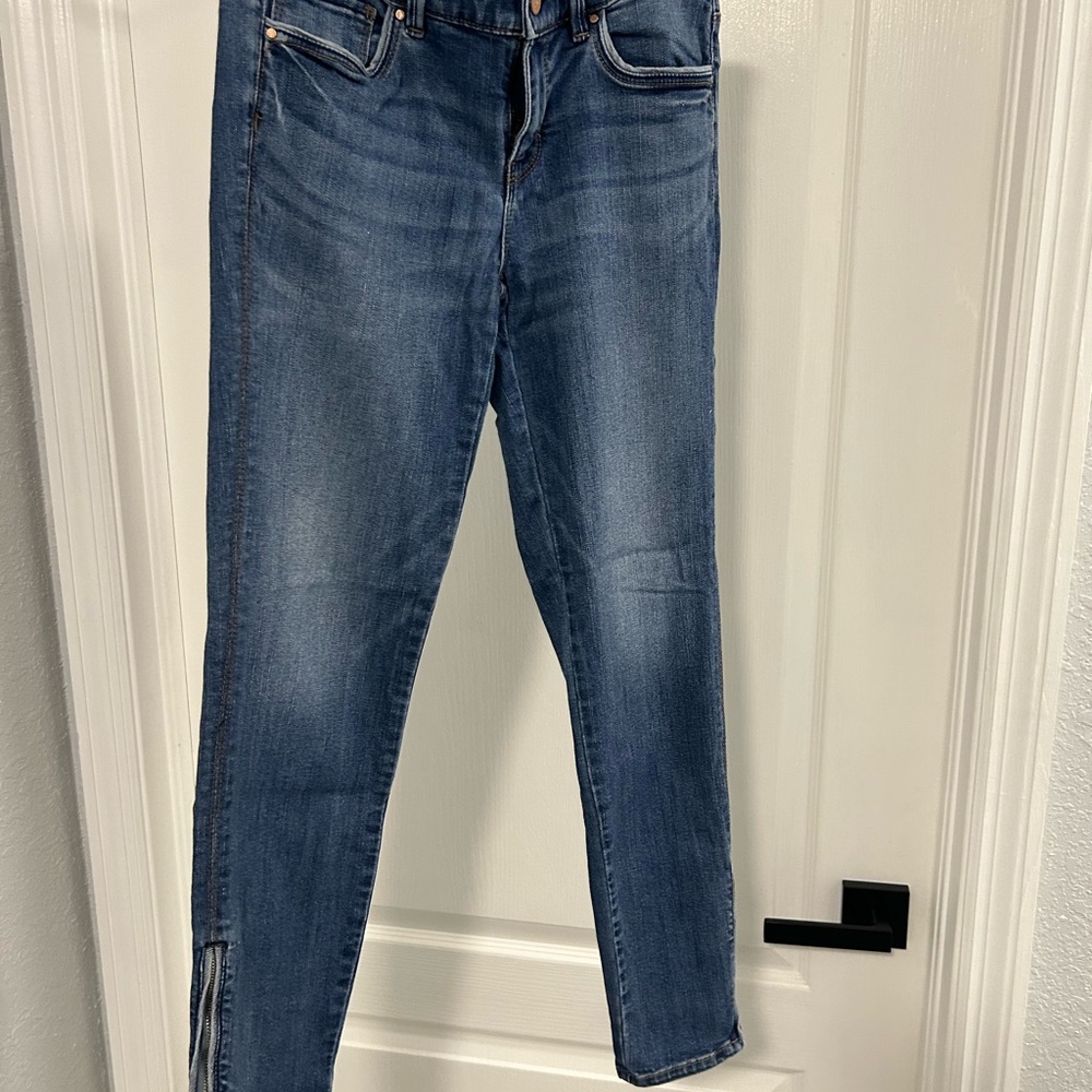 White House Black Market Blue Skinny Jeans